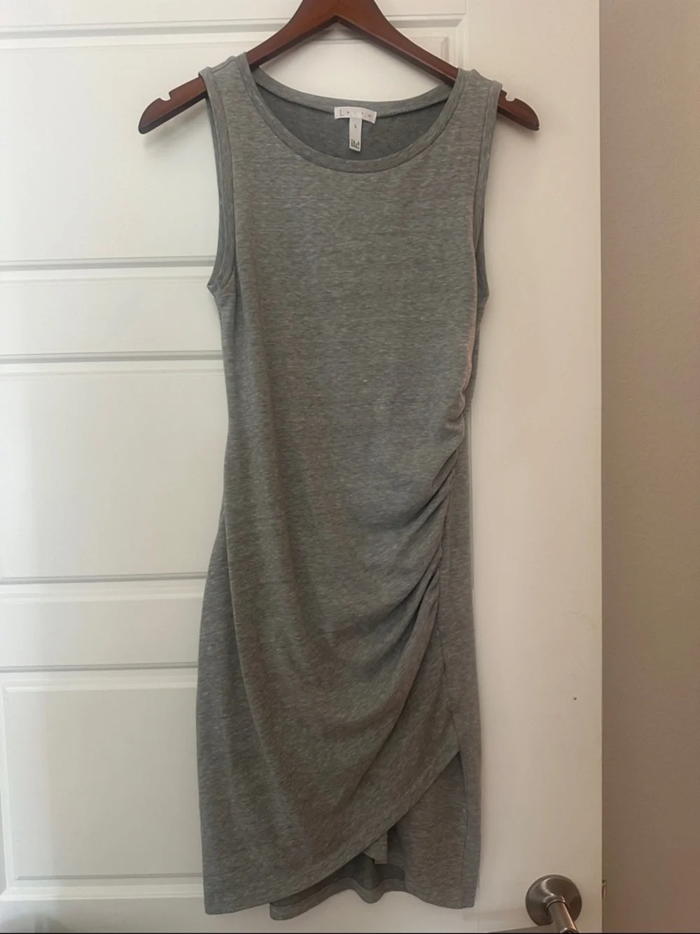 Leith Heather Gray Sleeveless Ruched Midi Dress - Picture 2 of 5